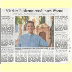 2014 08-01 Mit dem Biedermeiersofa nach Worms